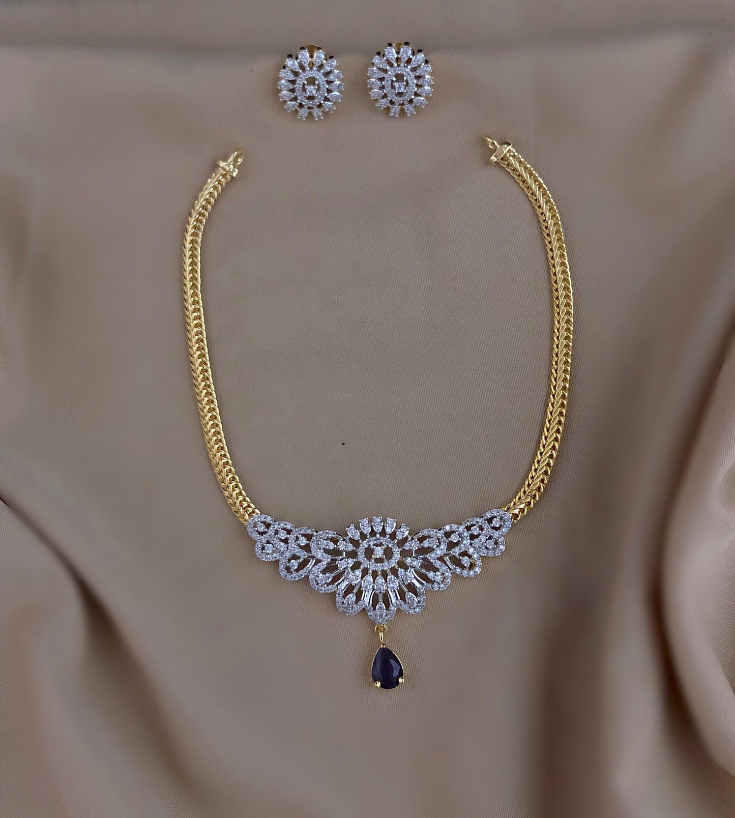 necklace with earrings set
