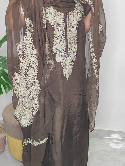 Tilla work suits (unstitched)