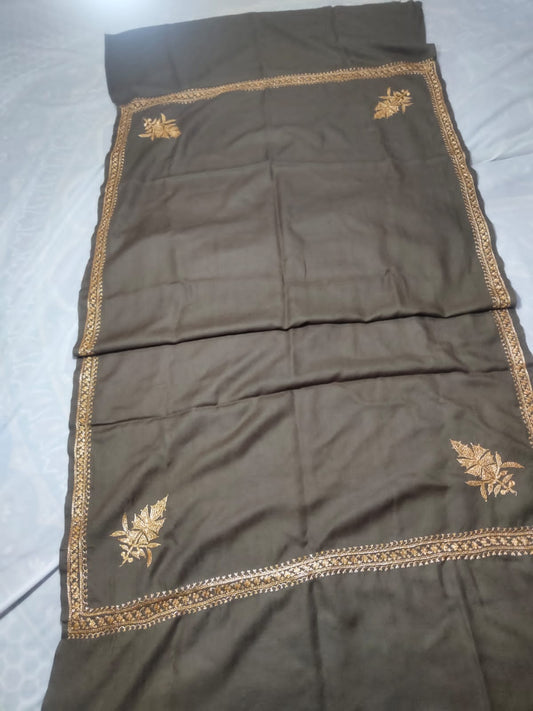 Semi-Pashmina shawls