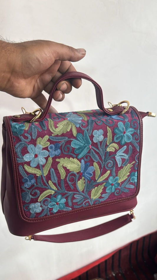 Hand/Shoulder bags