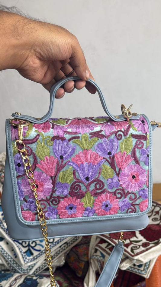Hand/Shoulder bags